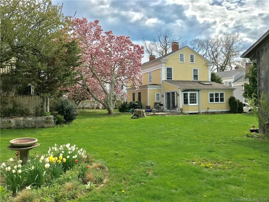 38 Broad St, Stonington, CT 06378 - photo 1