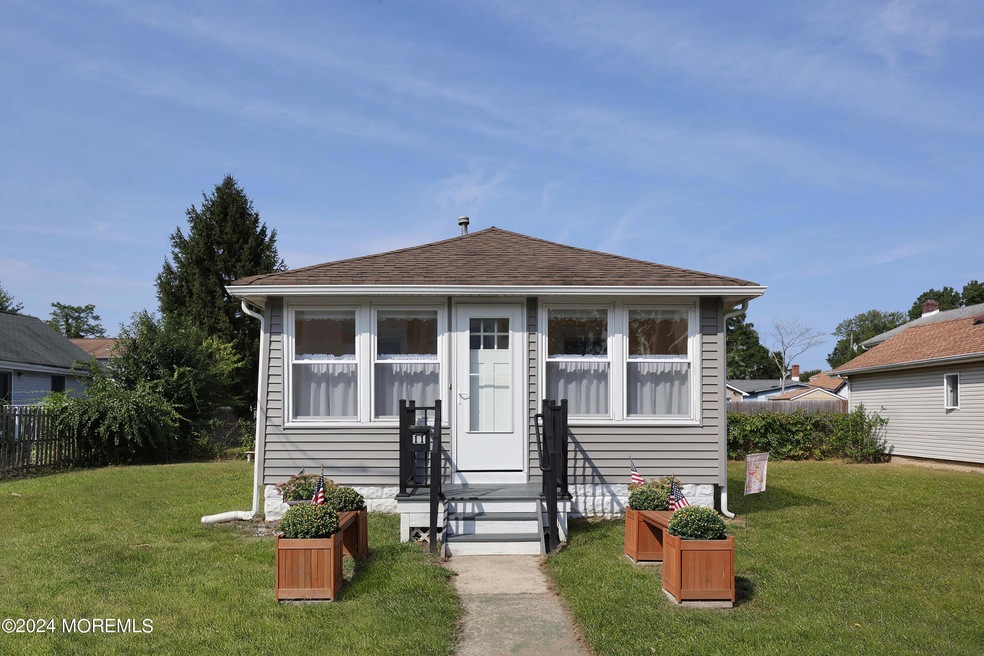 Sold $321,000 • Co-Listing Agent