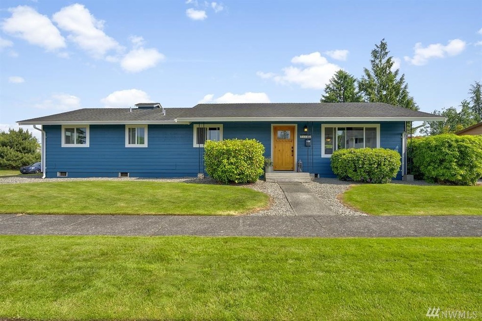 753 Charwila Ln, Enumclaw, WA 98022 - photo 1