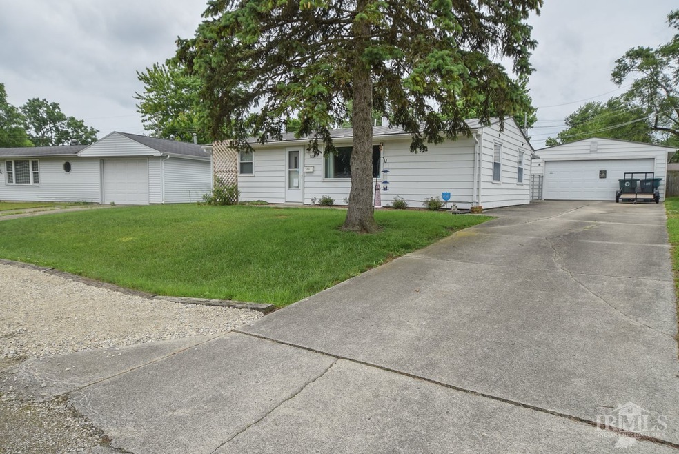 3009 N Barr St, Muncie, IN 47303 - photo 1