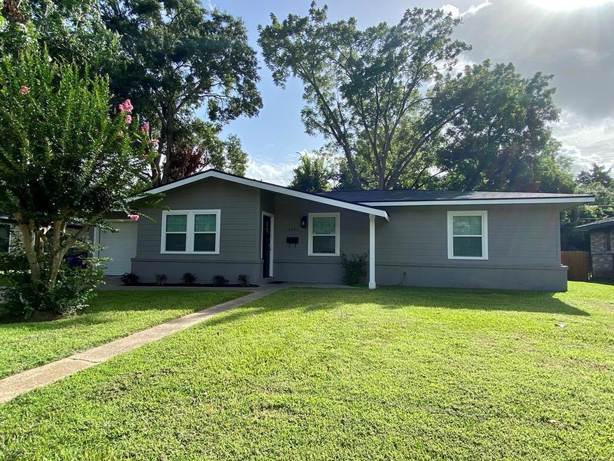 1521 Andrea Dr, Bay City, TX 77414 - photo 1