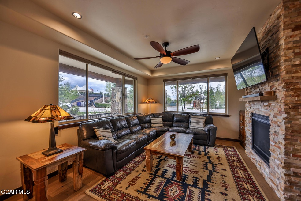 TRAILHEAD114_SM-27