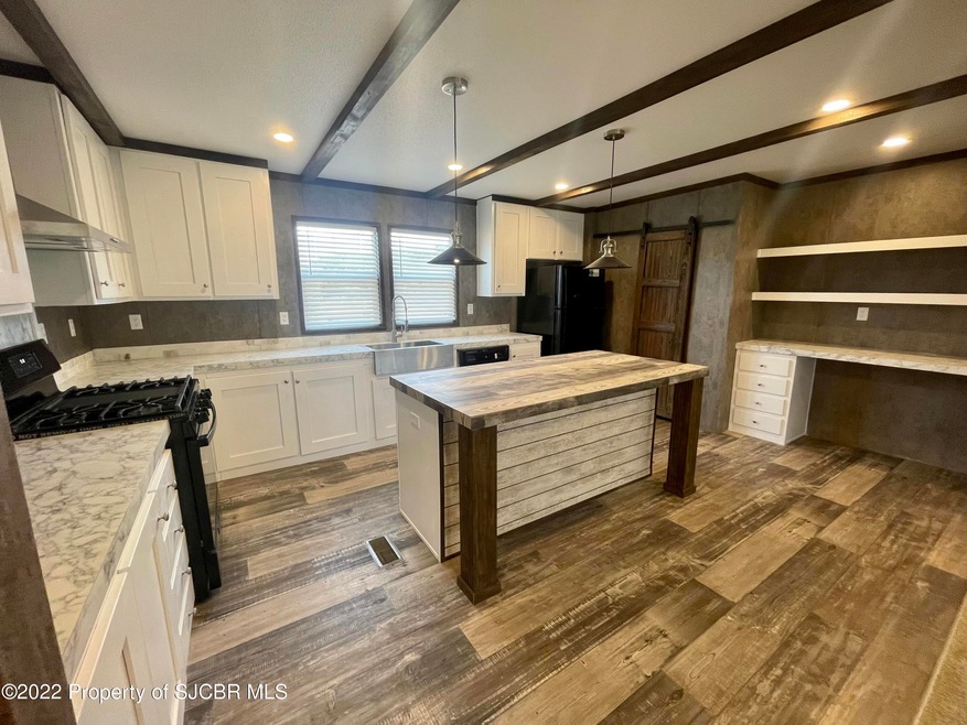 954 Hope Ave, Farmington, NM 87401 - photo 1