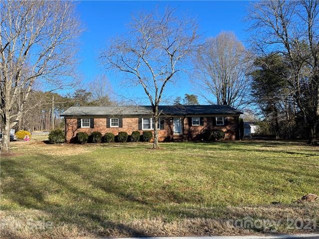 144 Polly Dr, Statesville, NC 28625 - photo 1