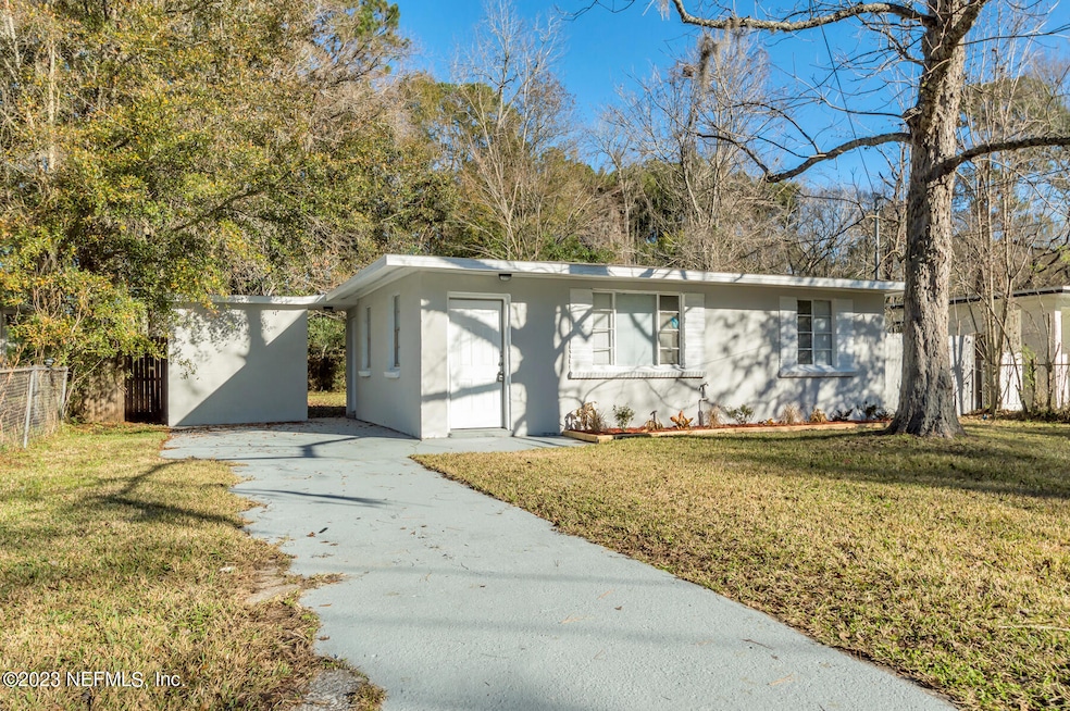 5549 Alpha Ave, Jacksonville, FL 32205 - photo 1