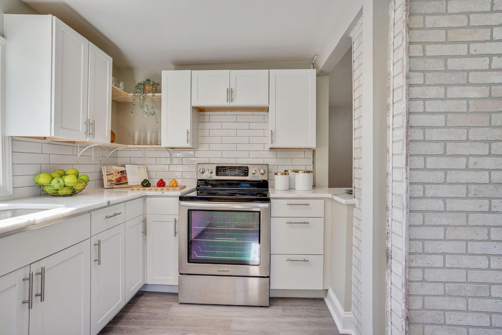 13-web-or-mls-130-columbian-ave