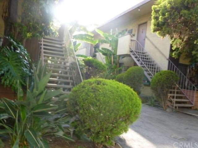 Front of the 2 buildings.  Driveway in center.
