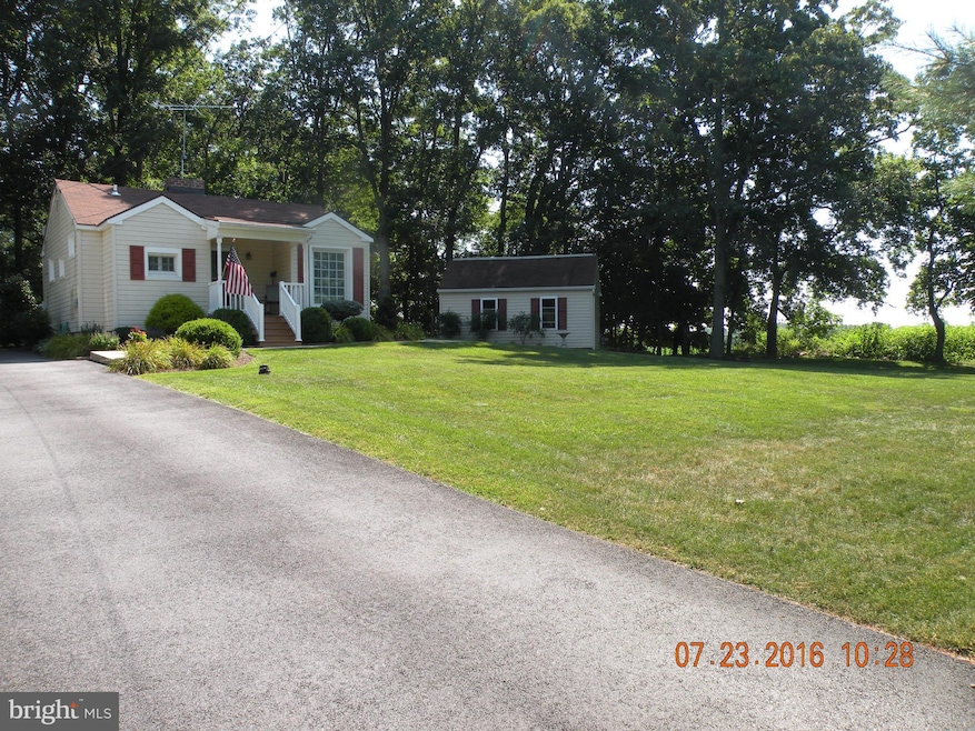 515 Mount Holly Dr, Westminster, MD 21157 - photo 1