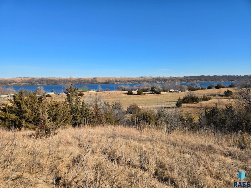 13390 Waters Edge Rd, Lake Township, SD 57279 - photo 1