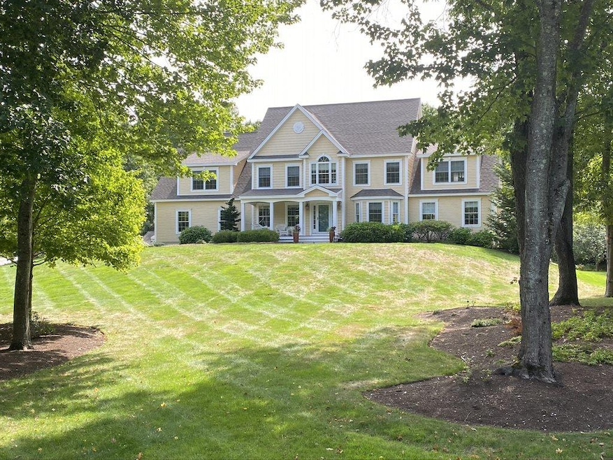 5 Vanessa Ln, Stratham, NH 03885 - photo 1