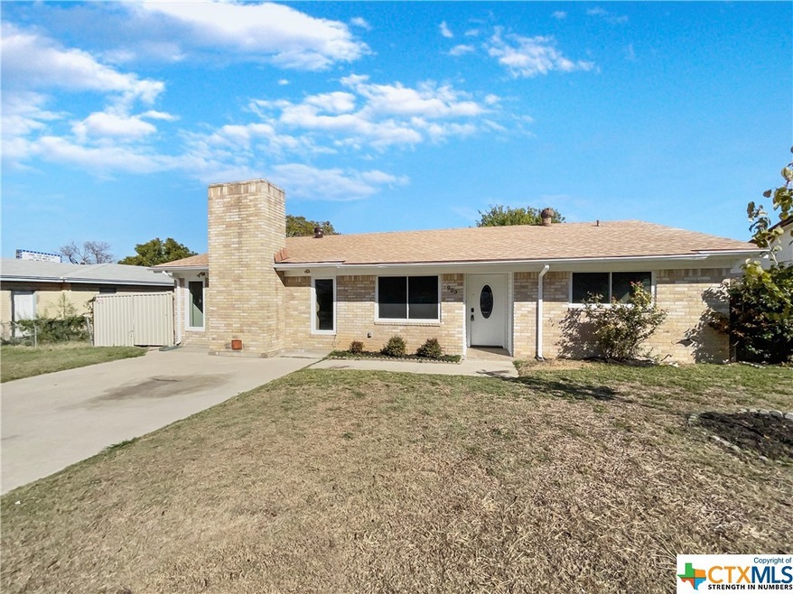 903 Pack Ave, Copperas Cove, TX 76522 - photo 1