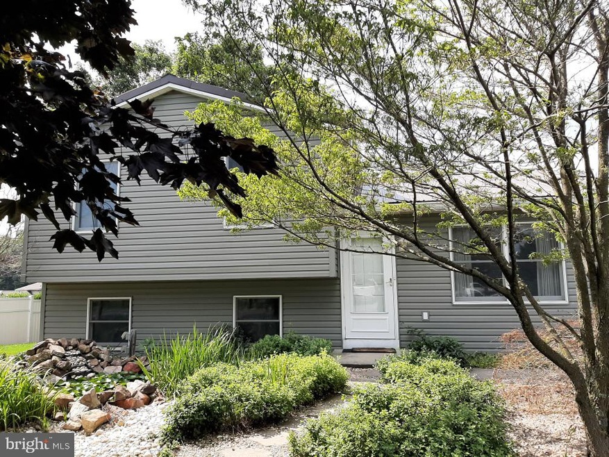 1325 Warm Spring Rd, Chambersburg, PA 17202 - photo 1