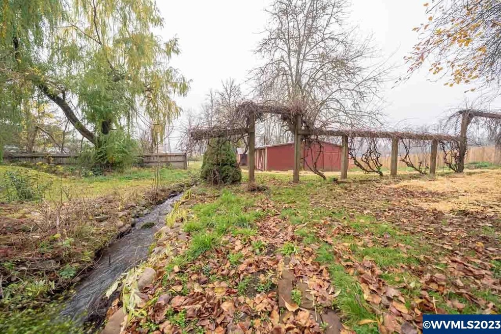 107 Clark St, Gates, OR 97346 - photo 1