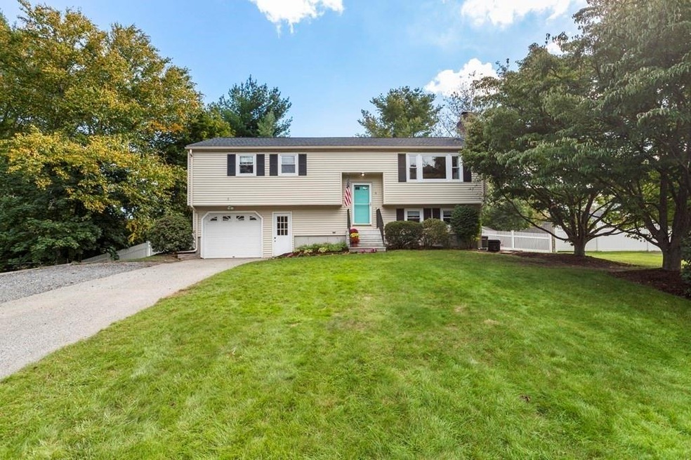 5 Hawthorne Cir, Northborough, MA 01532 - photo 1