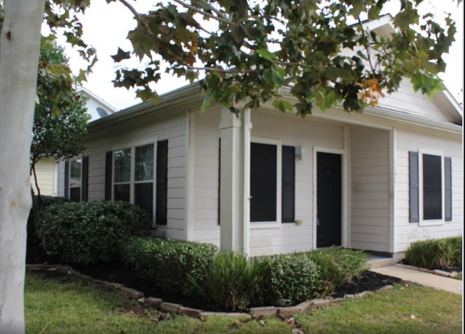 For Rent $1,700/month