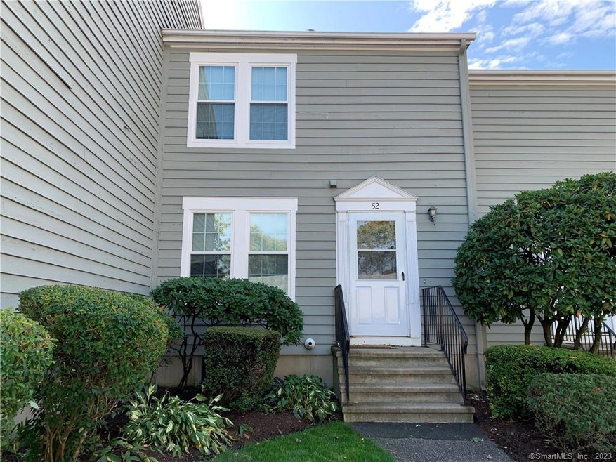 52 Ferry Ct, Stratford, CT 06615 - photo 1