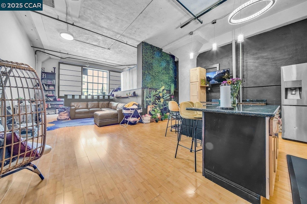 247 4th St unit 206, Oakland, CA 94607 - photo 1