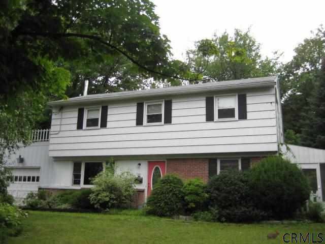 29 Duncan Dr, Latham, NY 12110 - photo 1