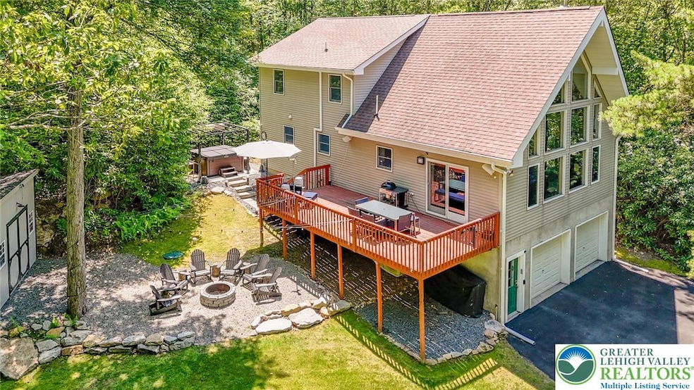 51 Tupelo St, Jim Thorpe, PA 18229 - photo 1