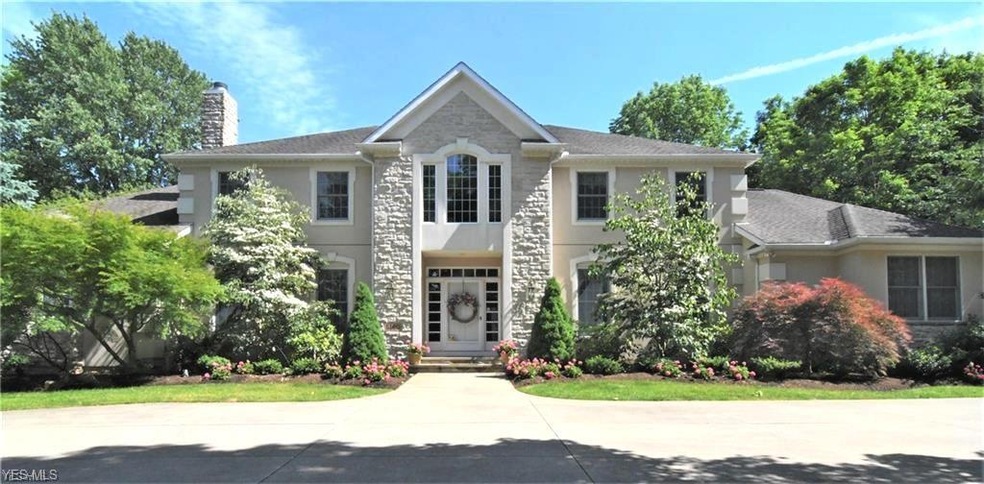 Private lot for this one owner, custom Galehouse b
