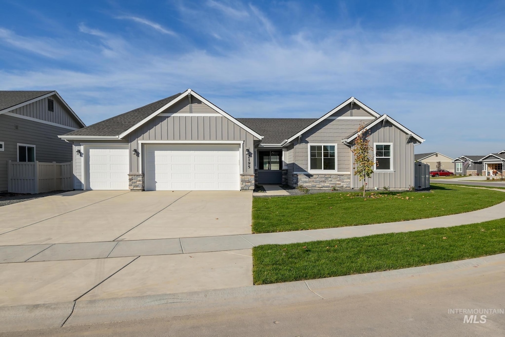 For Sale $640,000