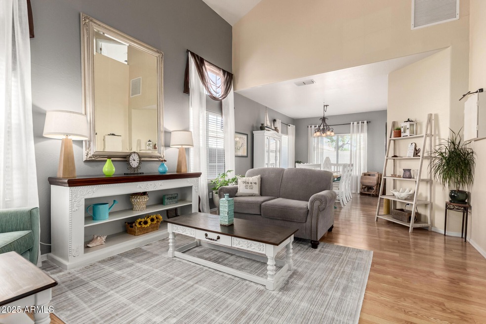 525 N Val Vista Dr unit 21, Mesa, AZ 85213 - photo 1