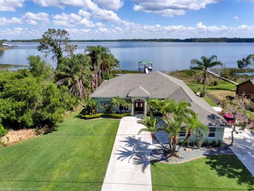 156 S Huntley Dr, Lake Placid, FL 33852 - photo 1