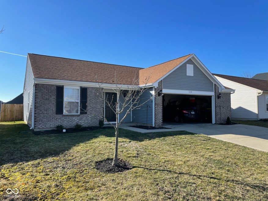 1379 Fiesta Dr, Franklin, IN 46131 - photo 1