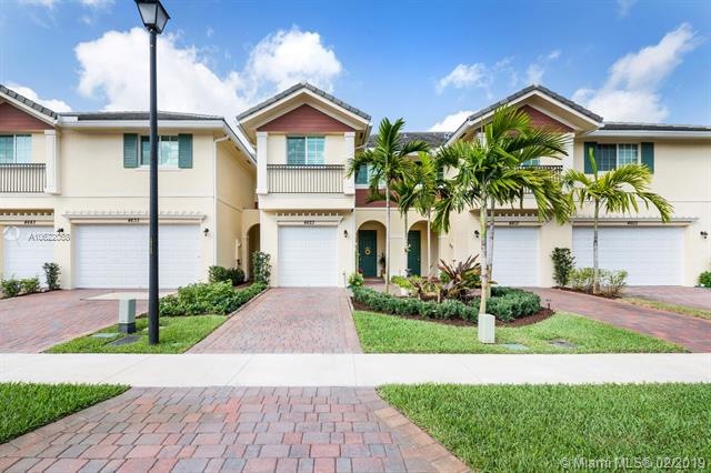 4623 Horseshoe Cir unit 4623, Davie, FL 33328 - photo 1