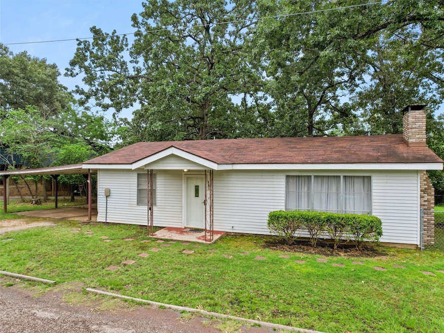 For Sale $135,000 • Co-Listing Agent