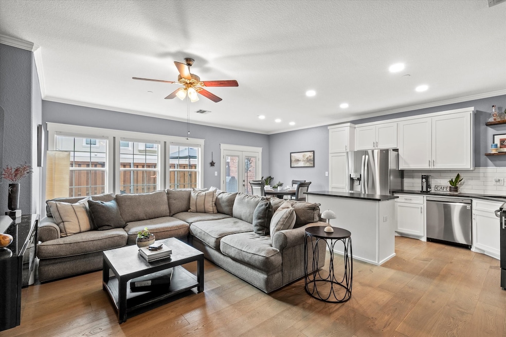 706 S Jupiter Rd unit 1307, Allen, TX 75002 - photo 1