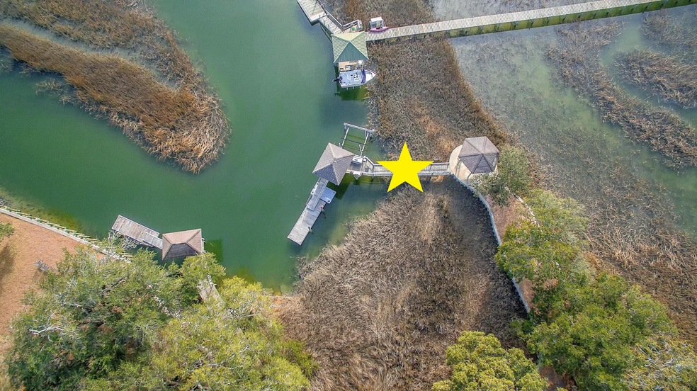 738 Creeks Edge star
