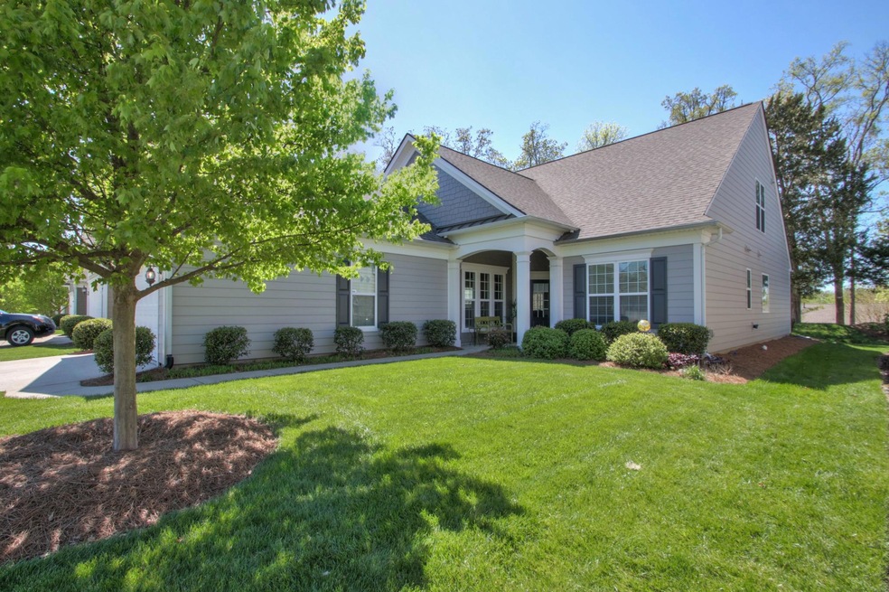 Welcome to 110 Salient Lane: a Surrey Crest w/ loft, backed up to trees & walking trail.