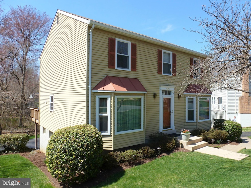 4287 Candlestick Ct, Dumfries, VA 22025 - photo 1