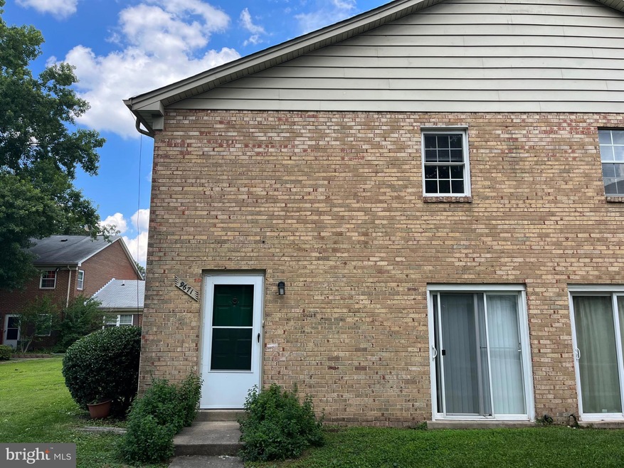 9671 Hagel Cir, Lorton, VA 22079 - photo 1