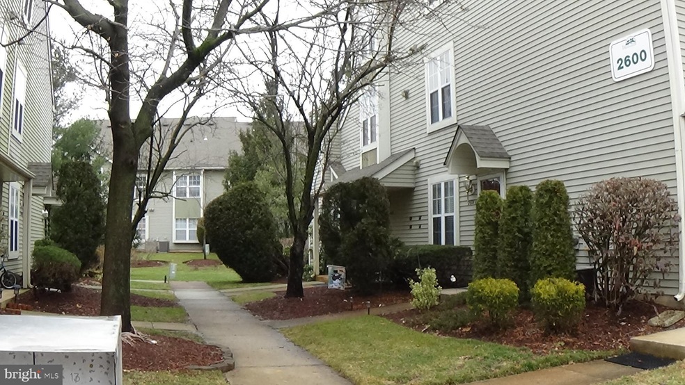 2603A Yarmouth Ln unit 2603, Mount Laurel, NJ 08054 - photo 1