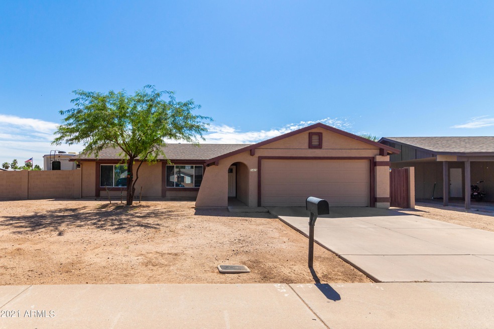2425 E John Cabot Rd, Phoenix, AZ 85032 - photo 1