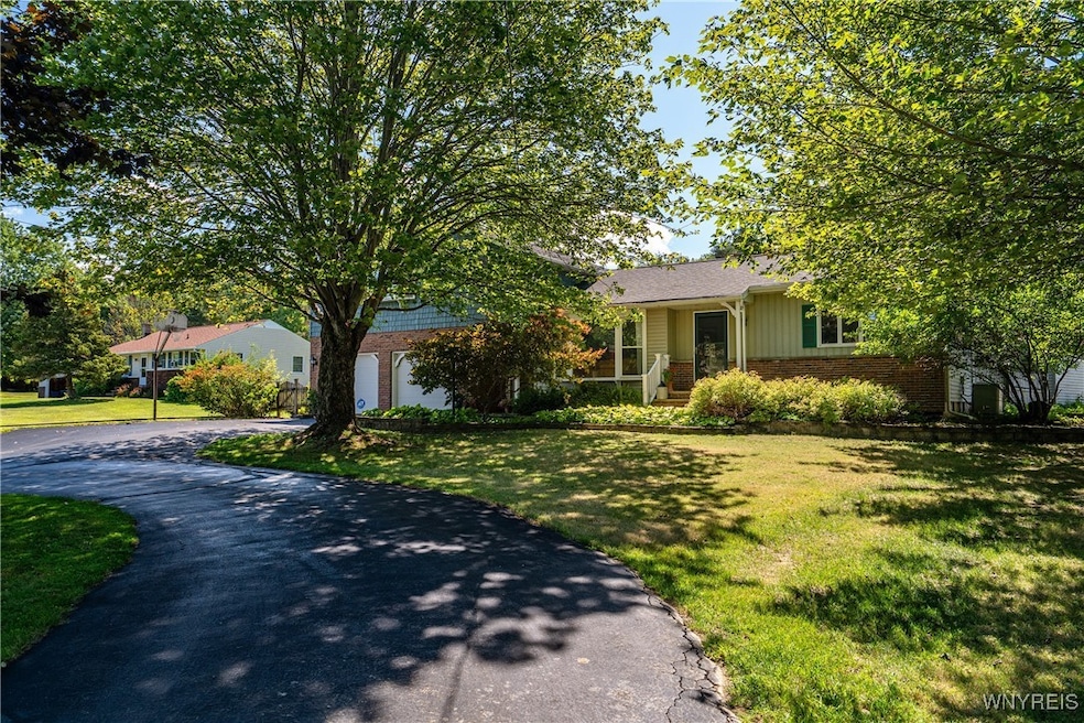 Sold $350,000 • Co-Listing Agent