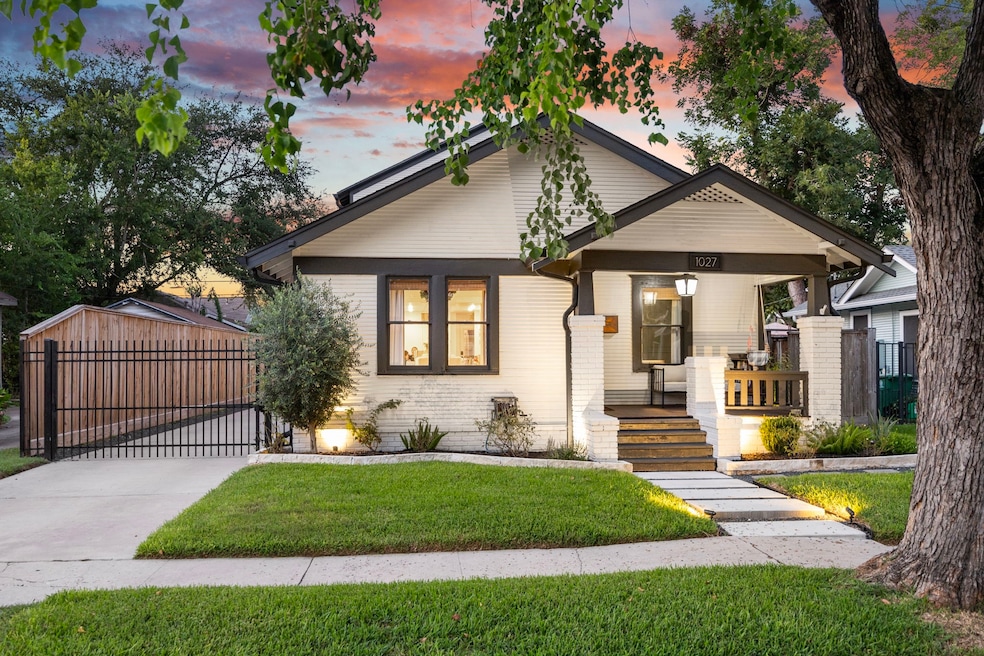 1027 Peddie St, Houston, TX 77009 - photo 1