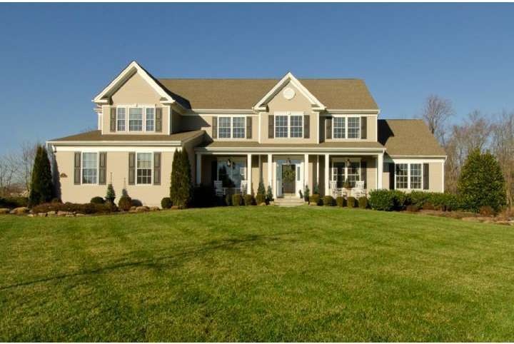 8 Butternut Ct, Warminster, PA 18974 - photo 1