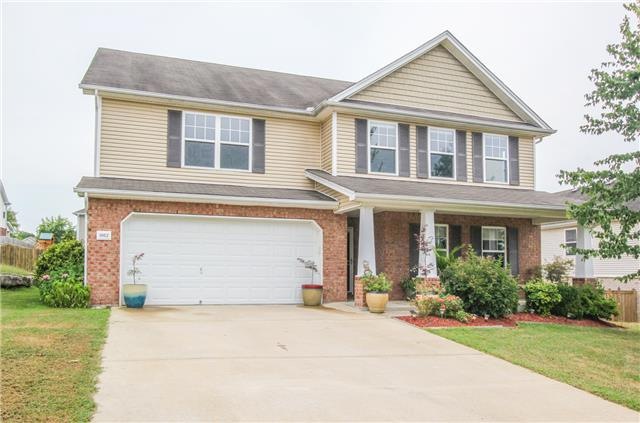 Welcome home to 1002 Highpoint