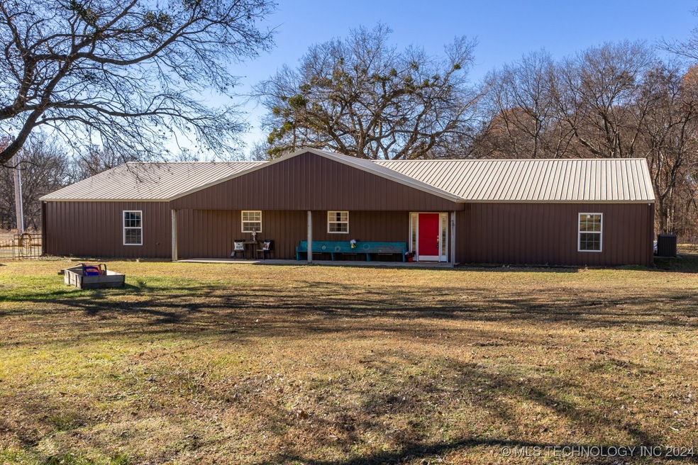 1671 N 439, Pryor, OK 74361 - photo 1