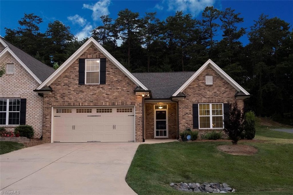 6149 Sunny Brook Dr, Clemmons, NC 27012 MLS 1109961