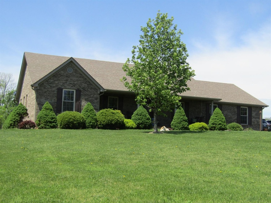 200 Jim Forsythe Ln, Harrodsburg, KY 40330 - photo 1