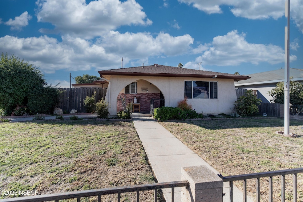 601 N Seventh St, Lompoc, CA 93436 - photo 1