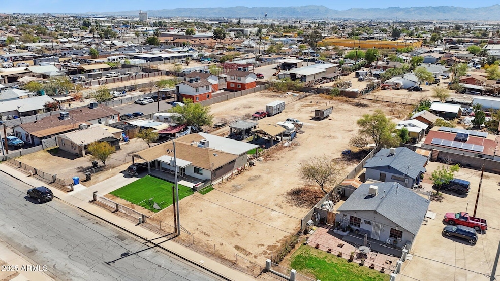 3033 W Fillmore St, Phoenix, AZ 85009 - photo 1