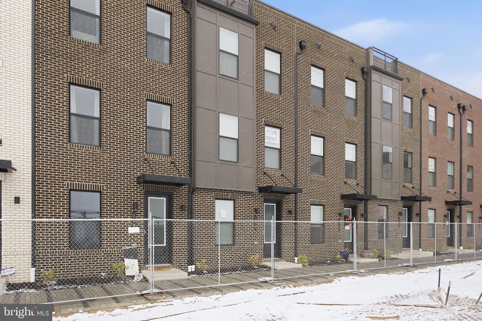 110 Crown St, Baltimore, MD 21230 - photo 1