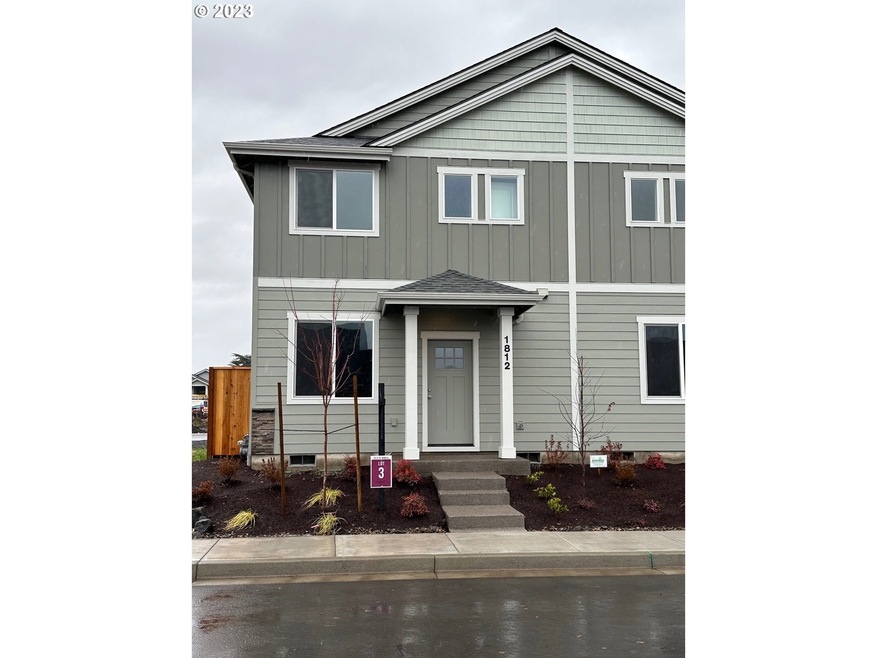1812 SE Hankel St unit 3, Dallas, OR 97338 - photo 1