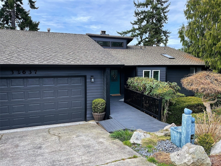 Sold $915,000 • Co-Listing Agent