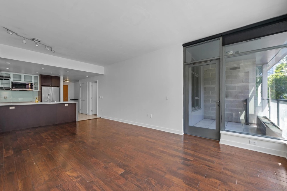 Aria unit 210, San Diego, CA 92101 - photo 1